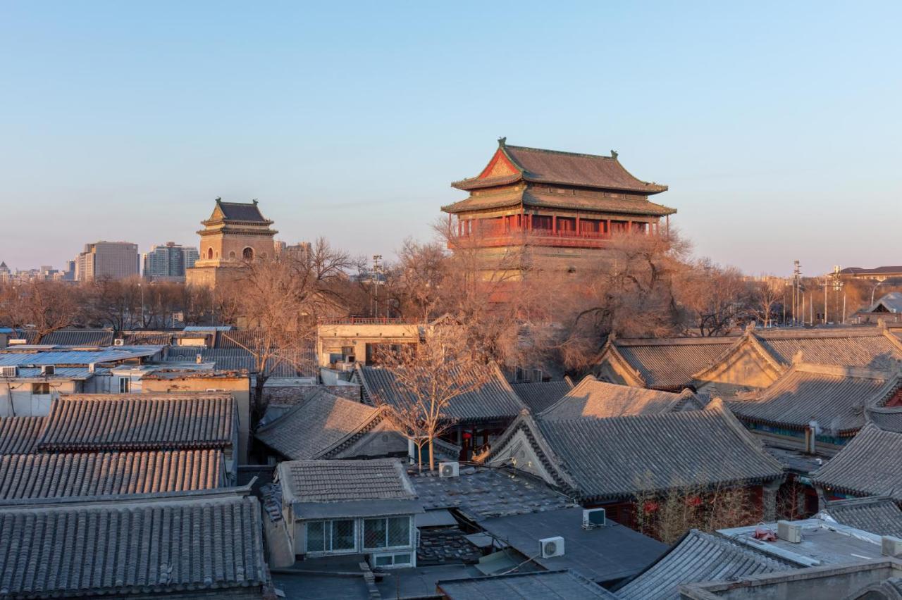 The East Hotel-Very Close To The Drum Tower,The Lama Temple,Houhai Bar Street,And The Forbidden City,There Are Many Old Beijing Traditional Hutongs Around The Hotel ,Experience The Culture Of Old Beijing Hutongs,Near Exit A Of Shichahai On Metro Line Eksteriør billede