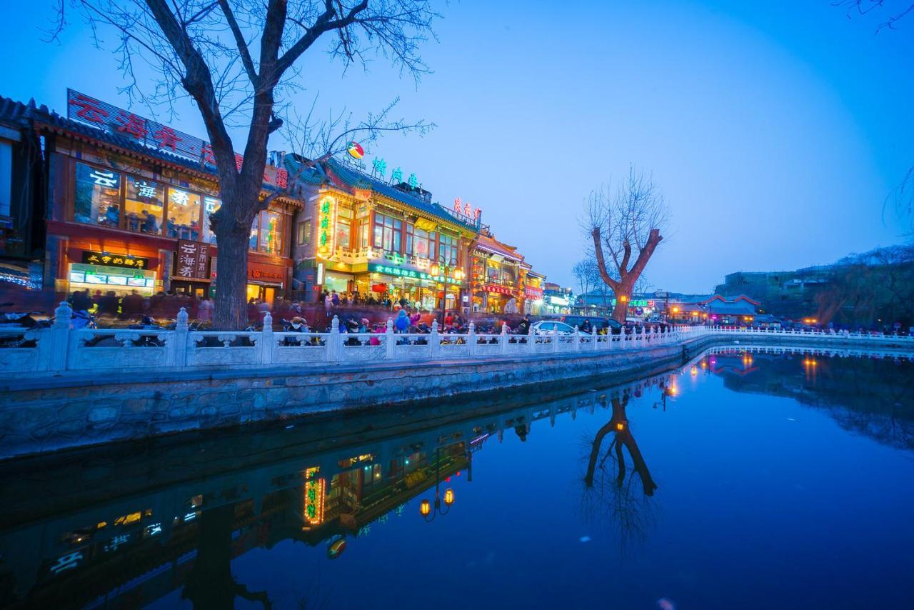 The East Hotel-Very Close To The Drum Tower,The Lama Temple,Houhai Bar Street,And The Forbidden City,There Are Many Old Beijing Traditional Hutongs Around The Hotel ,Experience The Culture Of Old Beijing Hutongs,Near Exit A Of Shichahai On Metro Line Eksteriør billede